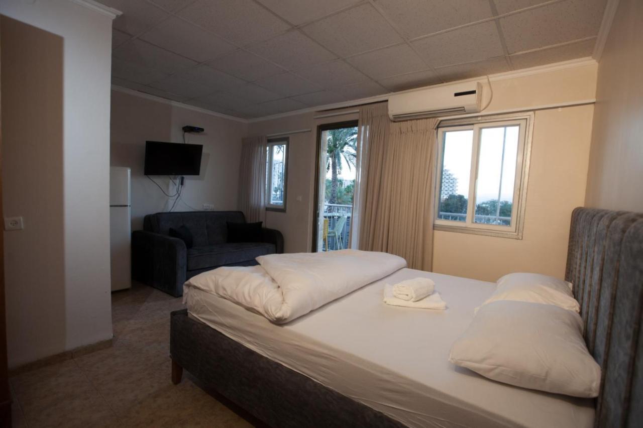 Puy Ahuzat Haosher Hotel Tiberias Exterior photo