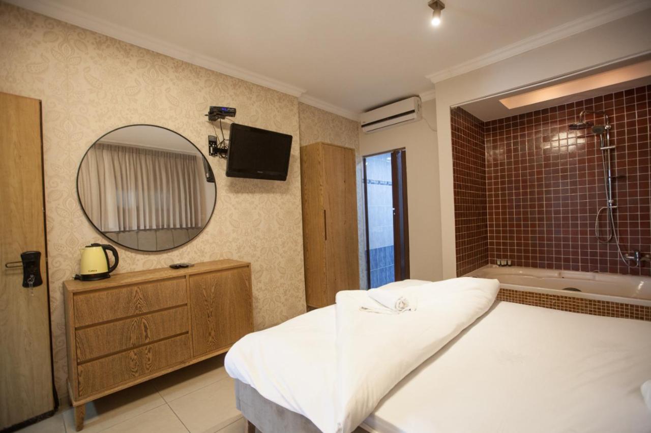 Puy Ahuzat Haosher Hotel Tiberias Exterior photo